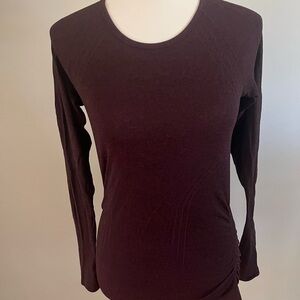 Women’s Small Athleta Nylon Long Sleeve